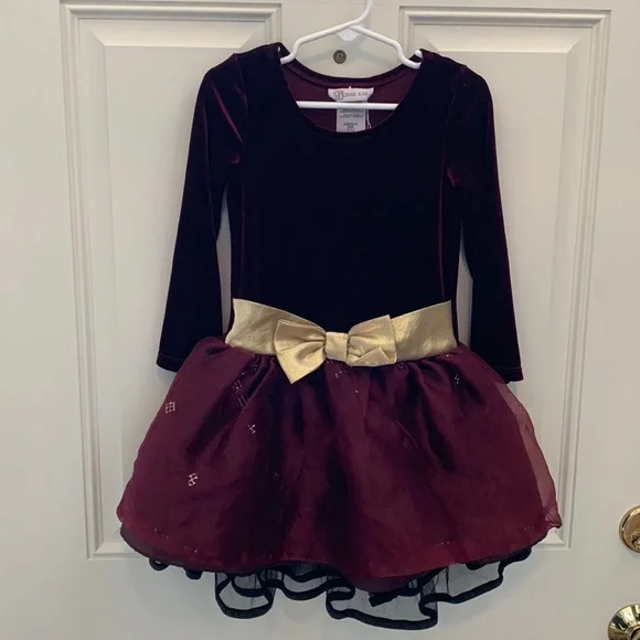 Bonnie Jean | Dresses | Bonnie Jean Your Little Girl Will Look Fabulous In  Gorgeous Burgundy Size 4 | Poshmark